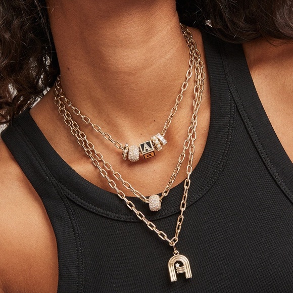 Adina Reyter gold chain Intital necklace - Picture 1 of 5